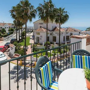 apartamentos-chimenea-playa.hotelsinnerja.org/