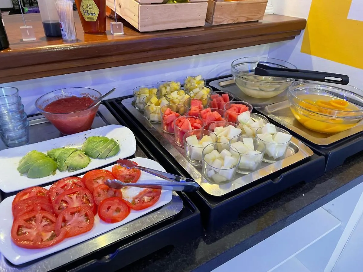 Hotel Plaza Cavana Nerja