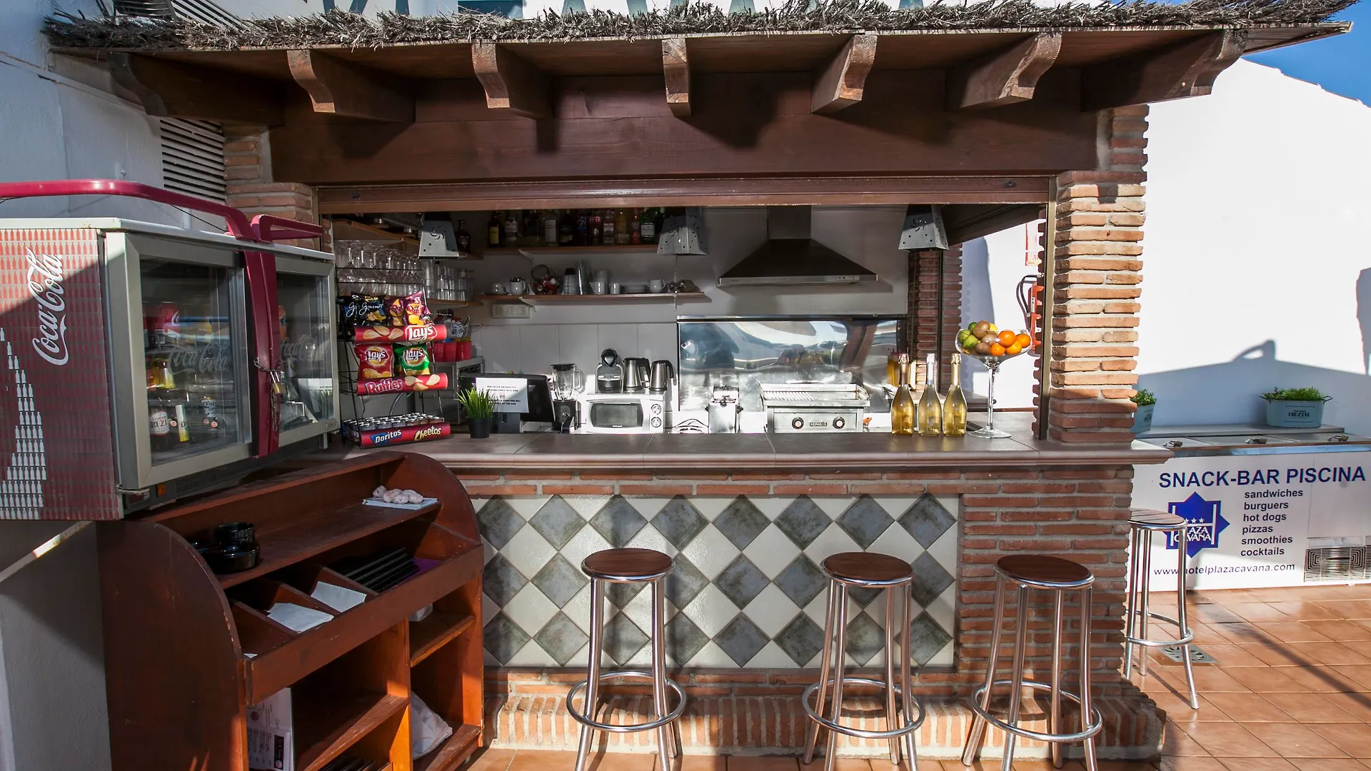 Hotel Plaza Cavana Nerja 3*,  Spain