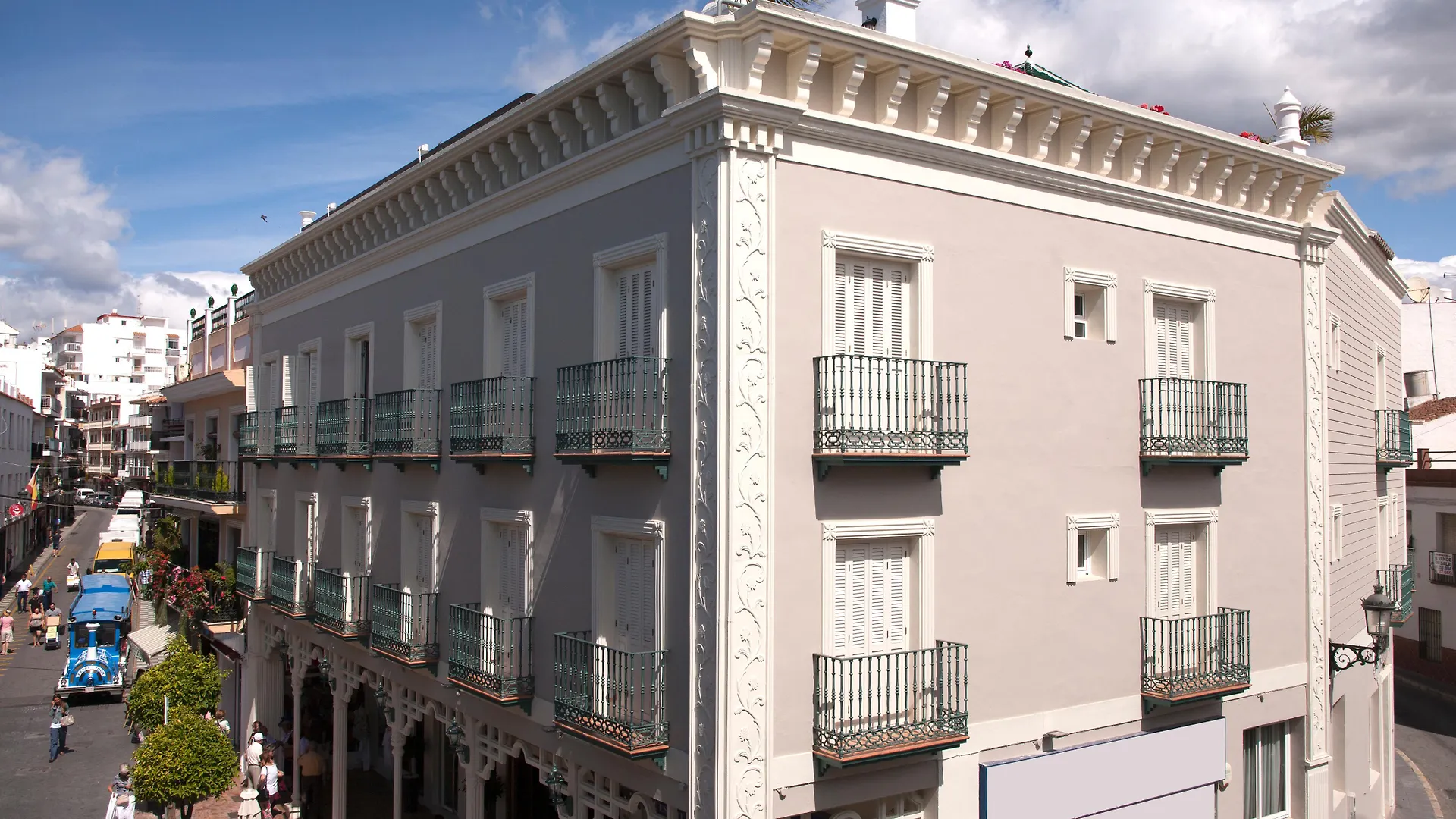 Hotel Plaza Cavana Nerja