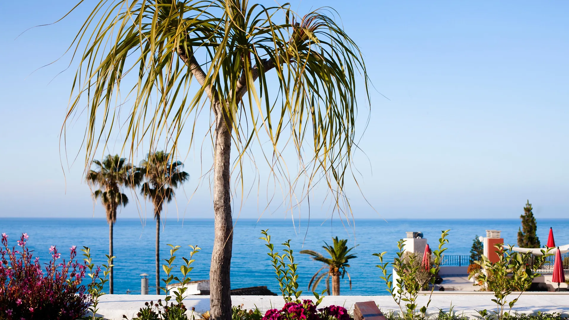 Hotel Plaza Cavana Nerja España
