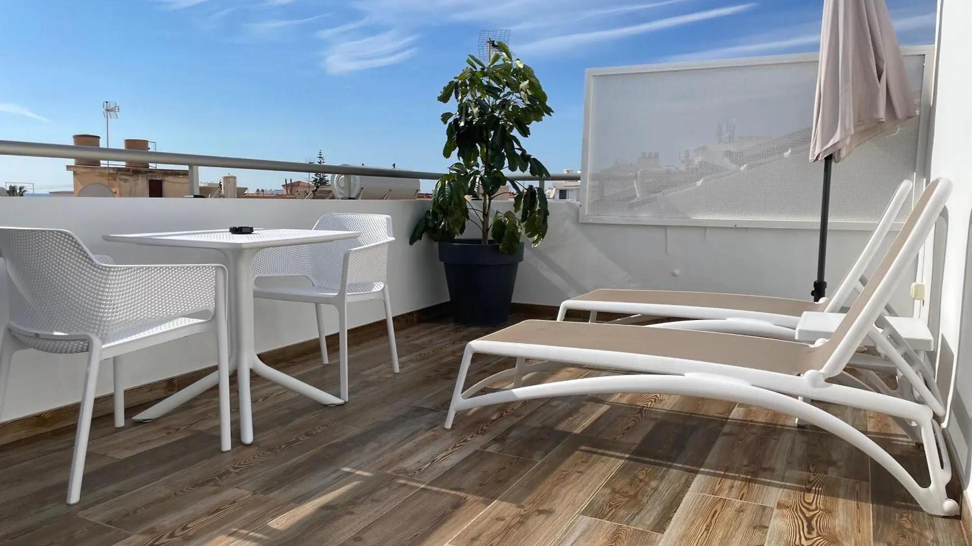 Hotel Plaza Cavana Nerja